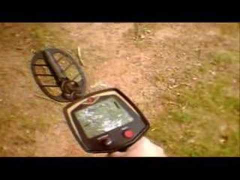 Fisher F75 Metal Detector with Waterproof 11